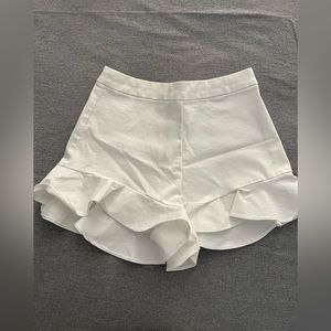 Zara white ruffled shorts